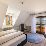Feriendomizil Berta Benzingen 2 *