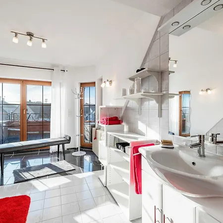 شقة Feriendomizil Berta Benzingen 2 *