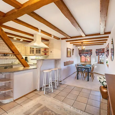 Feriendomizil Berta Benzingen 2 Apartamento *