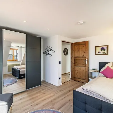 Apartment Feriendomizil Berta Benzingen 2