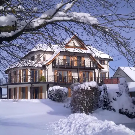 Feriendomizil Berta Benzingen 2 Apartamento *