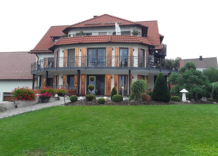 アパート Feriendomizil Berta Benzingen 2 *